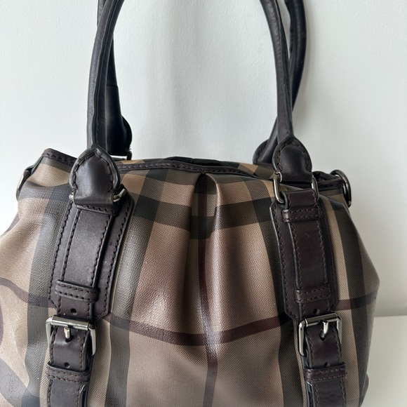 Burberry Nova Check Handbag - Picture 2 of 6